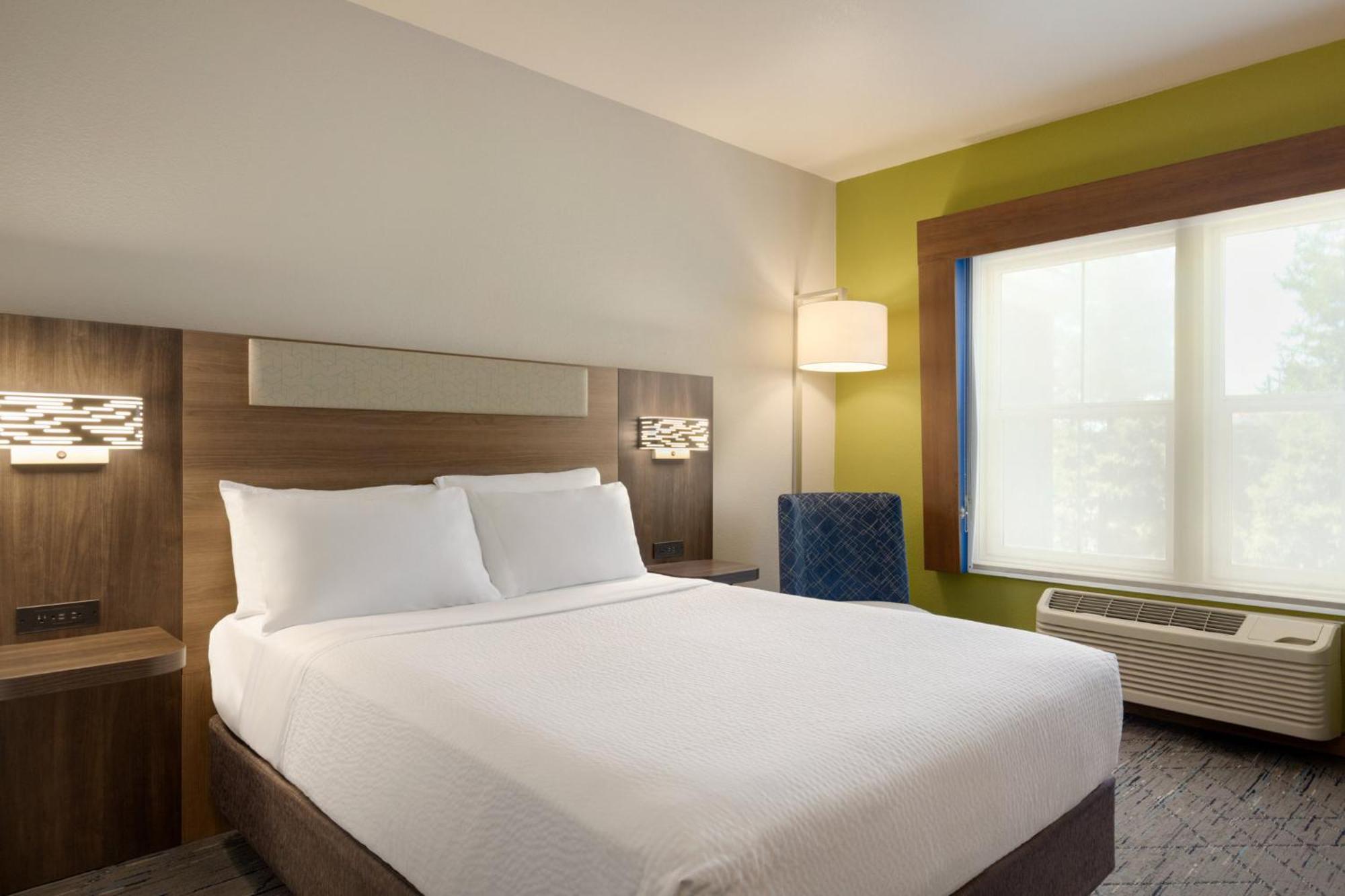 Holiday Inn Express- West Sacramento By Ihg Exterior photo